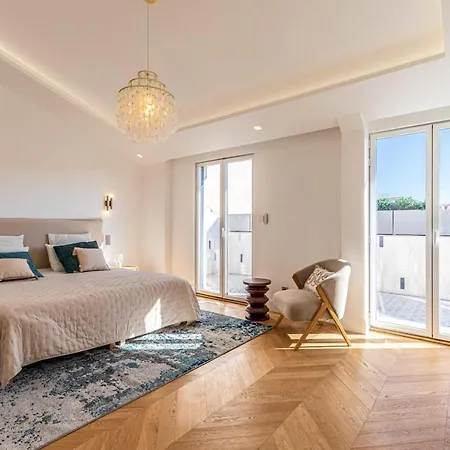 Lägenhet Sumptuous Renovated Penthouse - Gray D'albion-croi