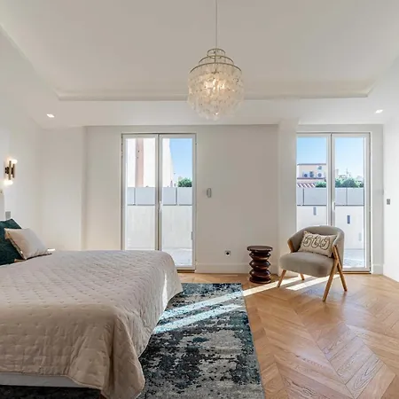 Sumptuous Renovated Penthouse - Gray D'albion-croi 公寓 *