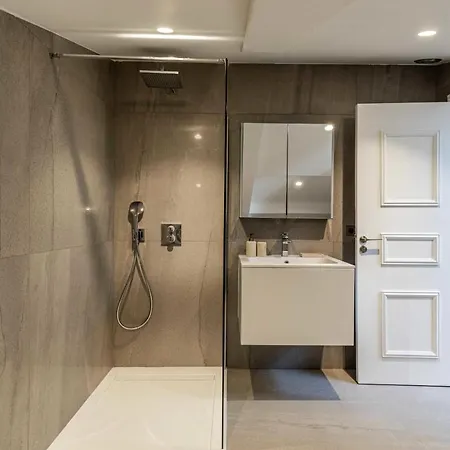 Lägenhet Sumptuous Renovated Penthouse - Gray D'albion-croi