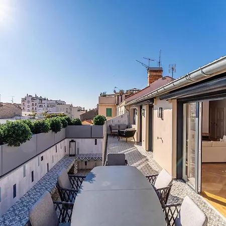 Daire Sumptuous Renovated Penthouse - Gray D'albion-croi Cannes