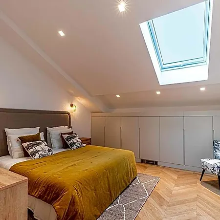 Sumptuous Renovated Penthouse - Gray D'albion-croi Διαμέρισμα